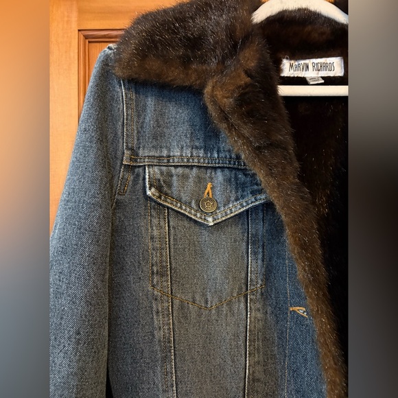 VINTAGE 80’s Marvin Richard’s Classic Denim Jacket w Faux Mink Fur Lining - Picture 5 of 16